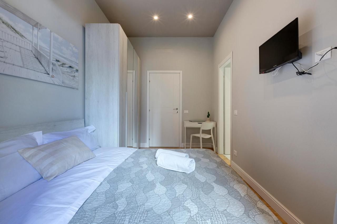 Double Room with Balcony,1089079441:JPEG