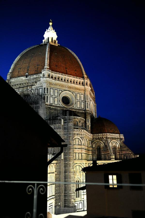 Apartment Terrace Cathedral View