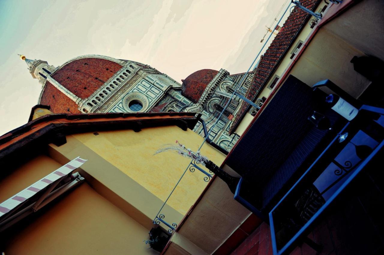 Apartment Terrace Cathedral View