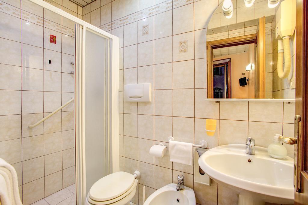 Double or Twin Room with Private Bathroom,110206332:JPEG