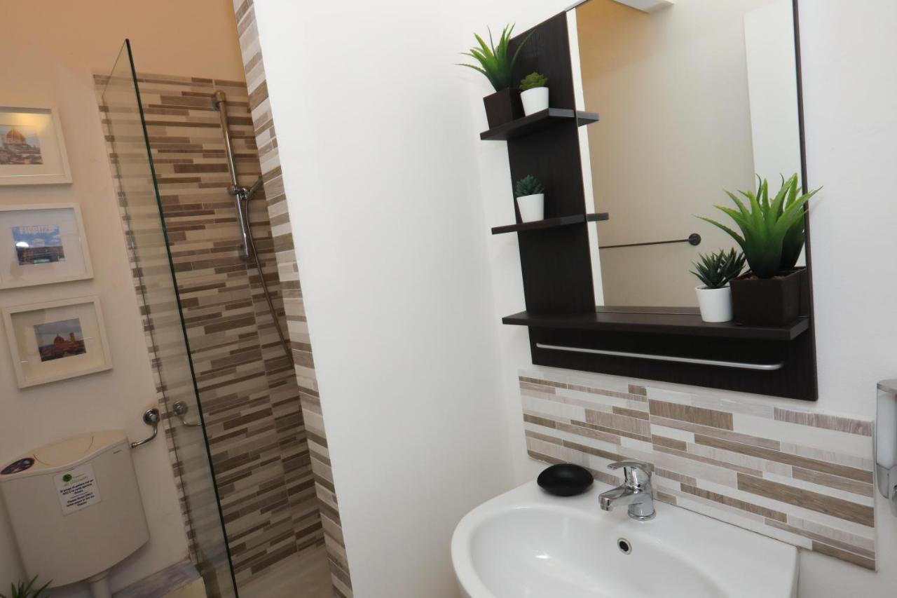 Quarto Duplo Econômico