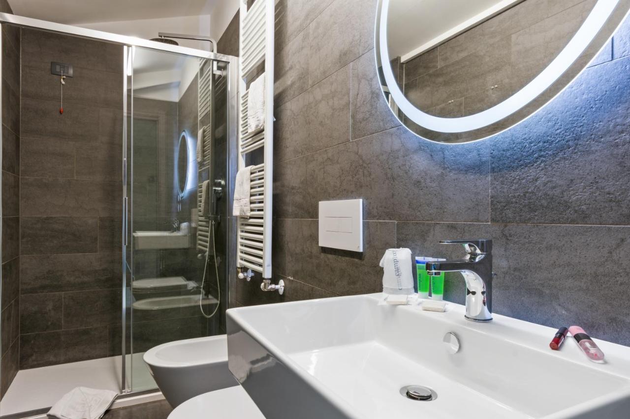 Superior Double or Twin Room,1243812778:JPEG