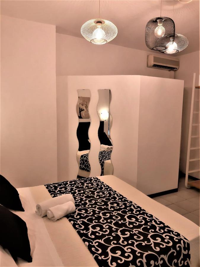 Small Double Room,1176603337:JPEG