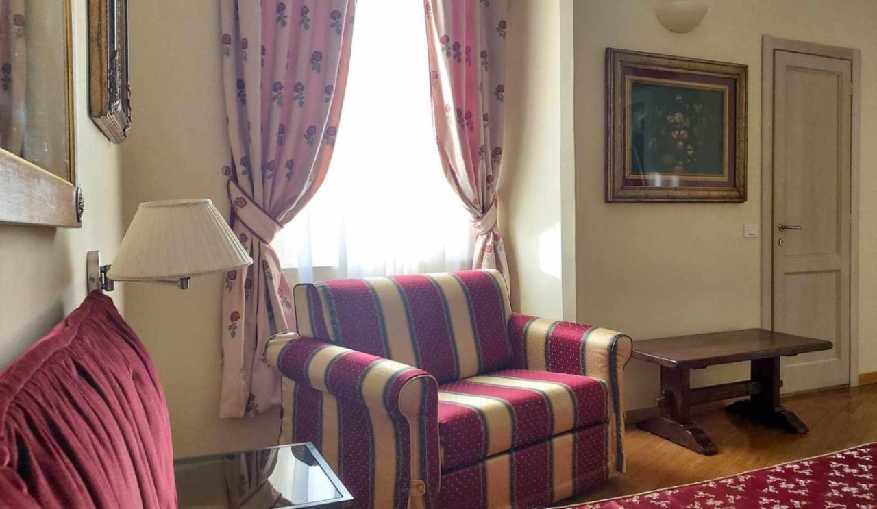 Deluxe Double or Twin Room,1161767979:JPEG
