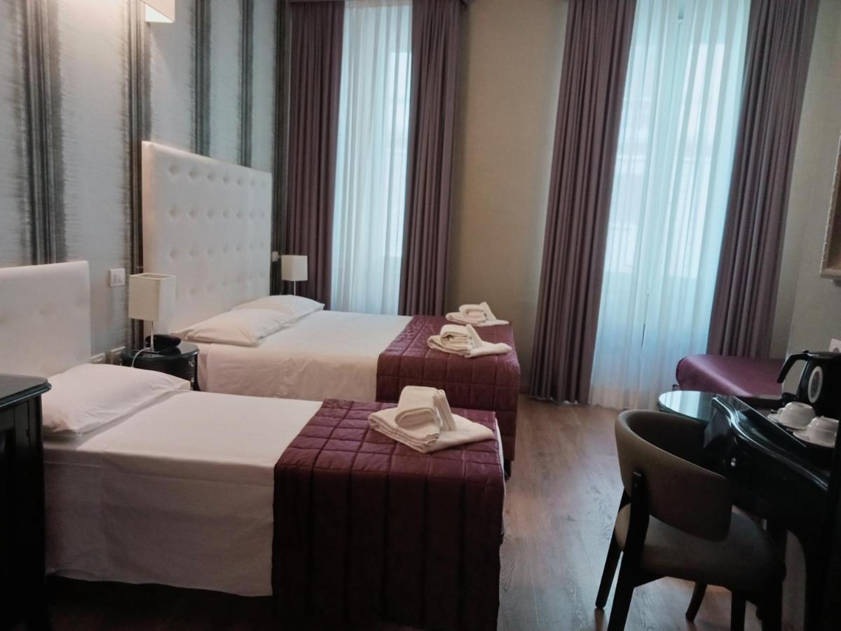 Deluxe Family Room,1209386164:JPEG