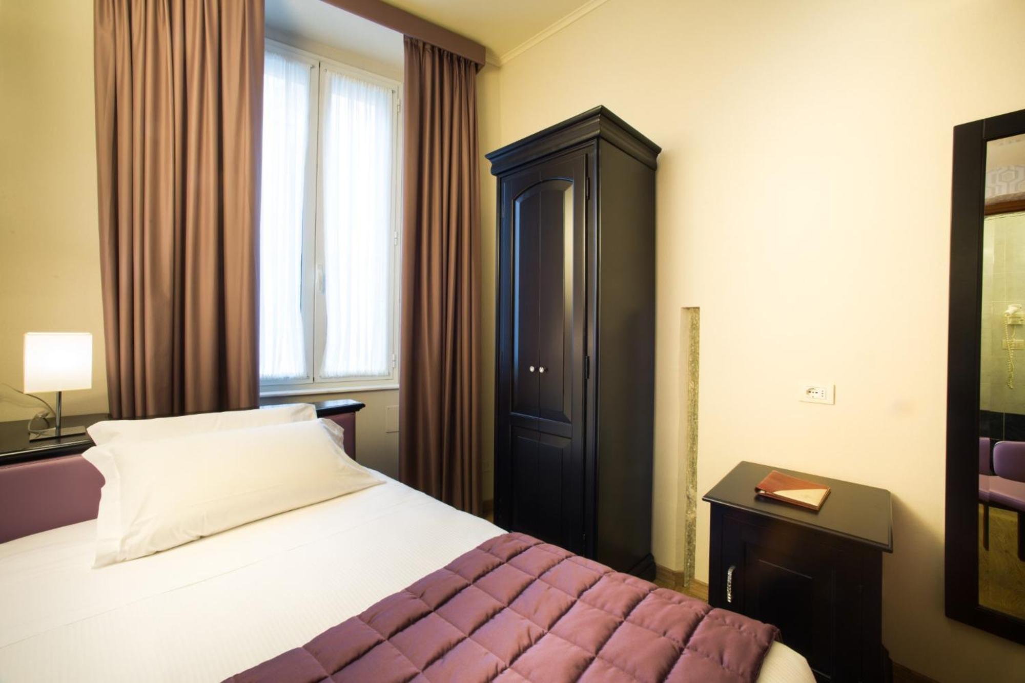 Deluxe Single Room