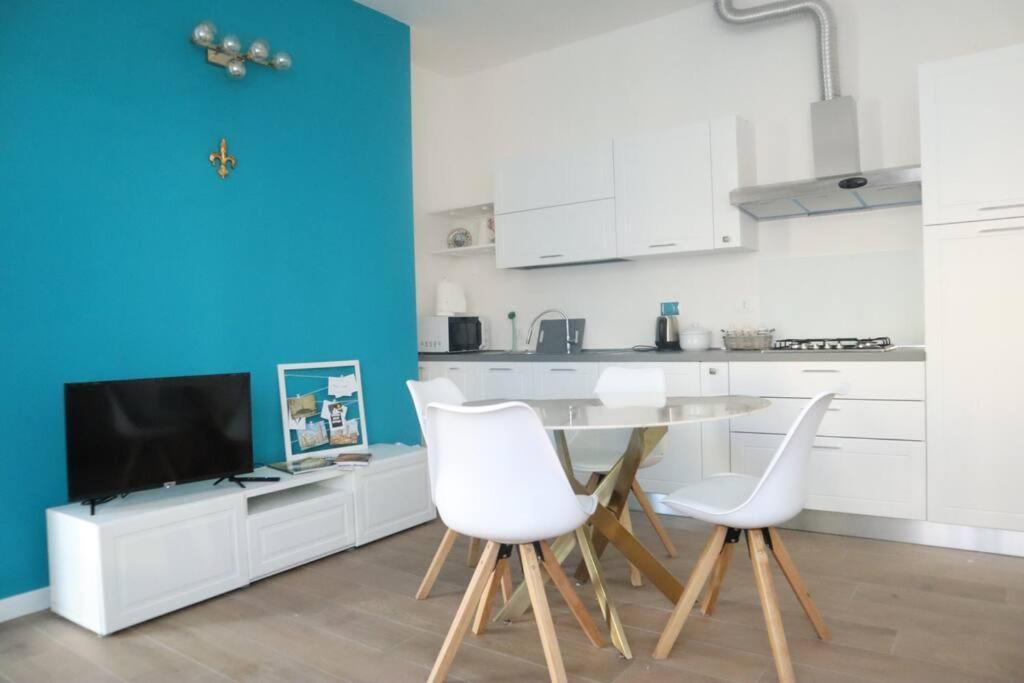 Apartment with Terrace,1265876653:JPEG