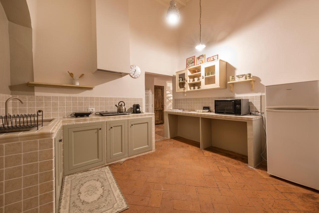 Two-Bedroom Apartment,1296232420:JPEG