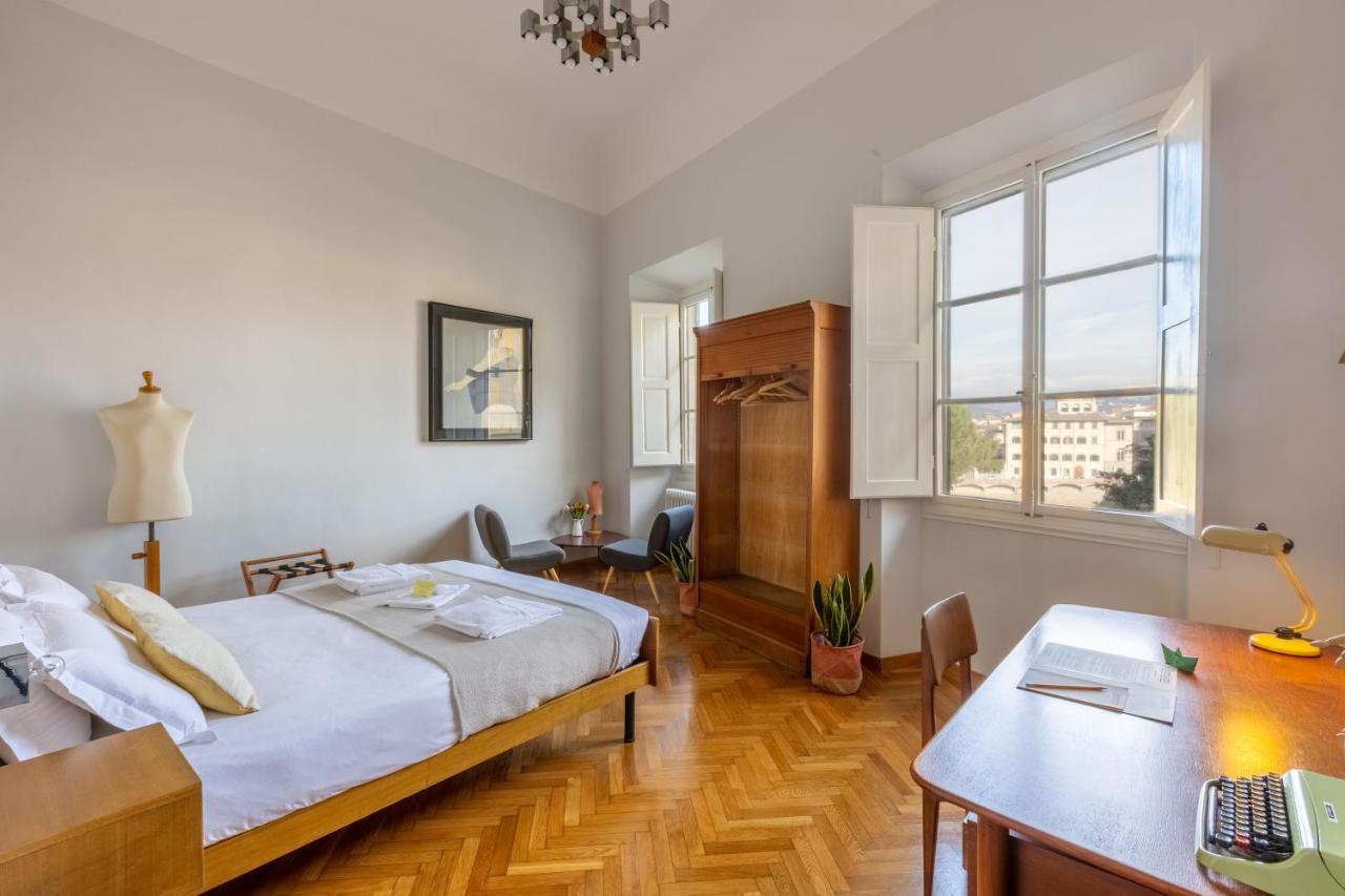Double Room City View Private External Bathroom