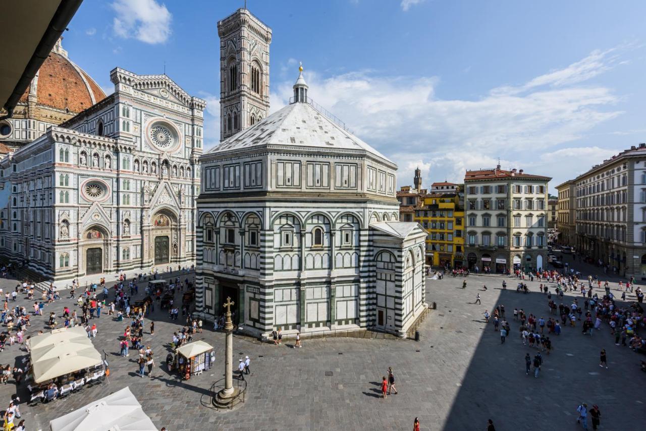 One-Bedroom Apartment with Duomo view