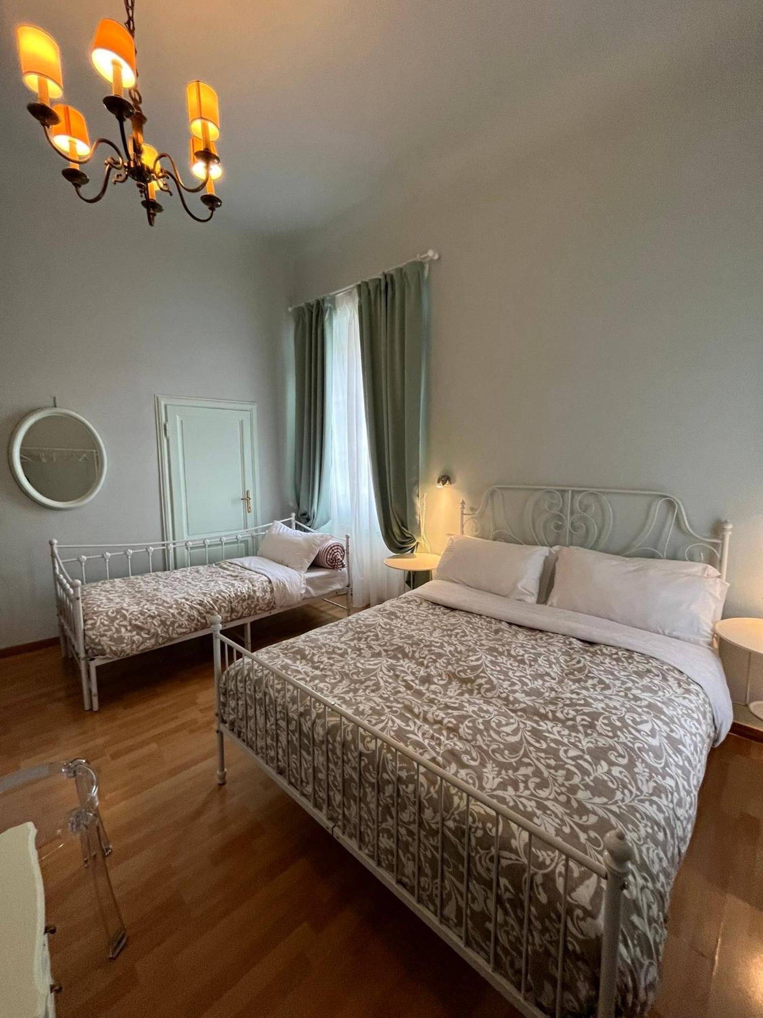 Triple Room with Private Bathroom