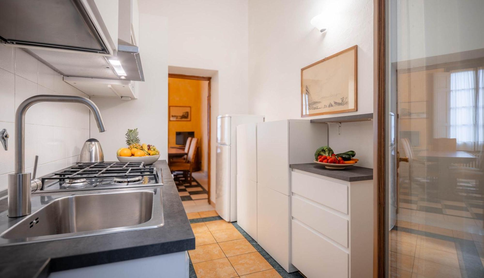 One-Bedroom Apartment,1538345389:JPEG