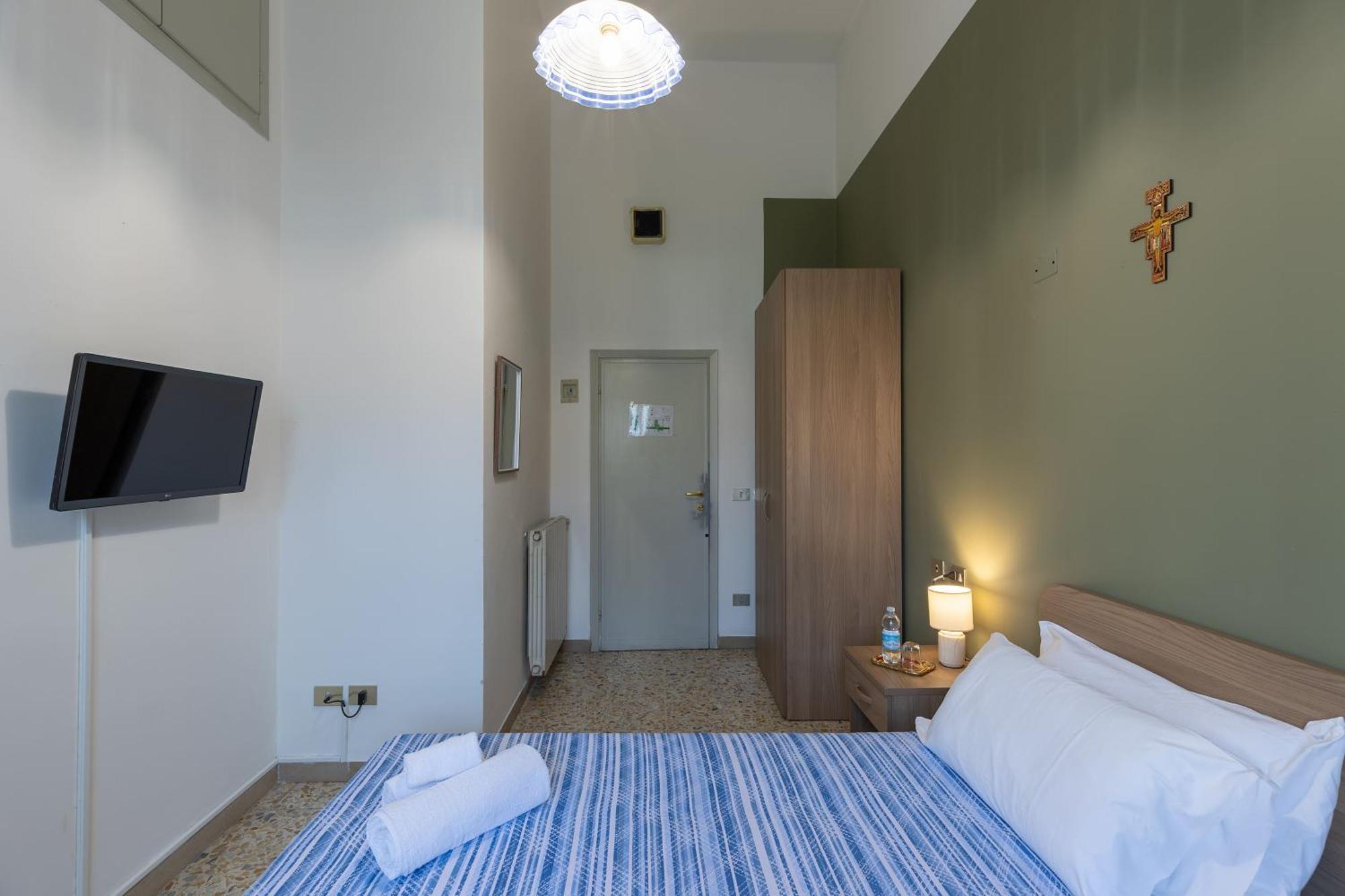 Single Room Balcony,1557915931:JPEG
