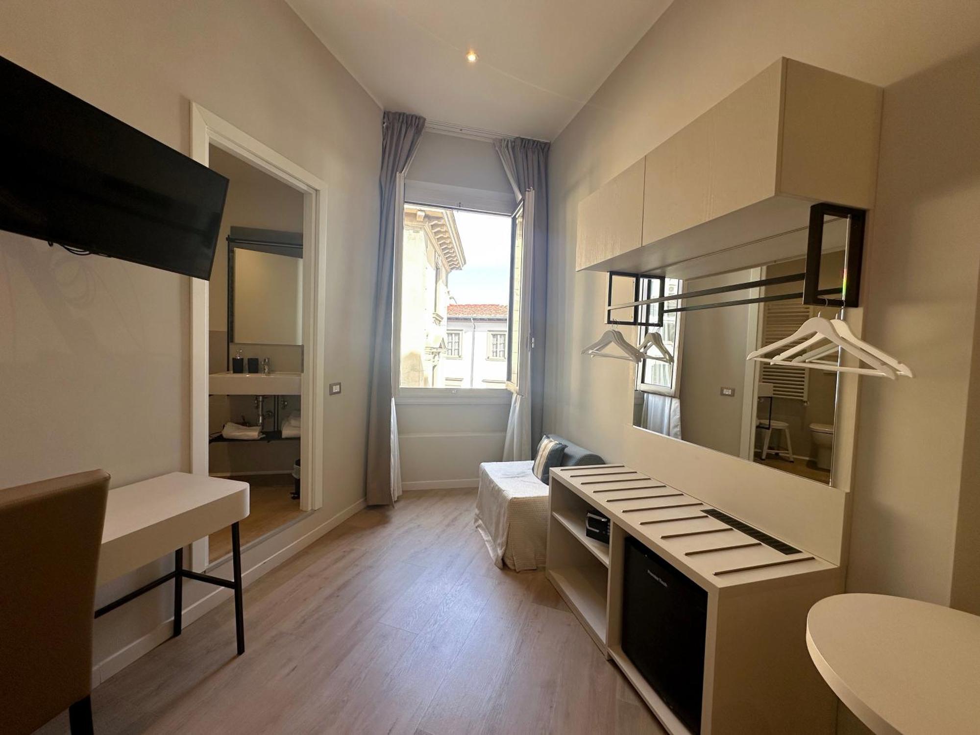 Comfort Triple Room