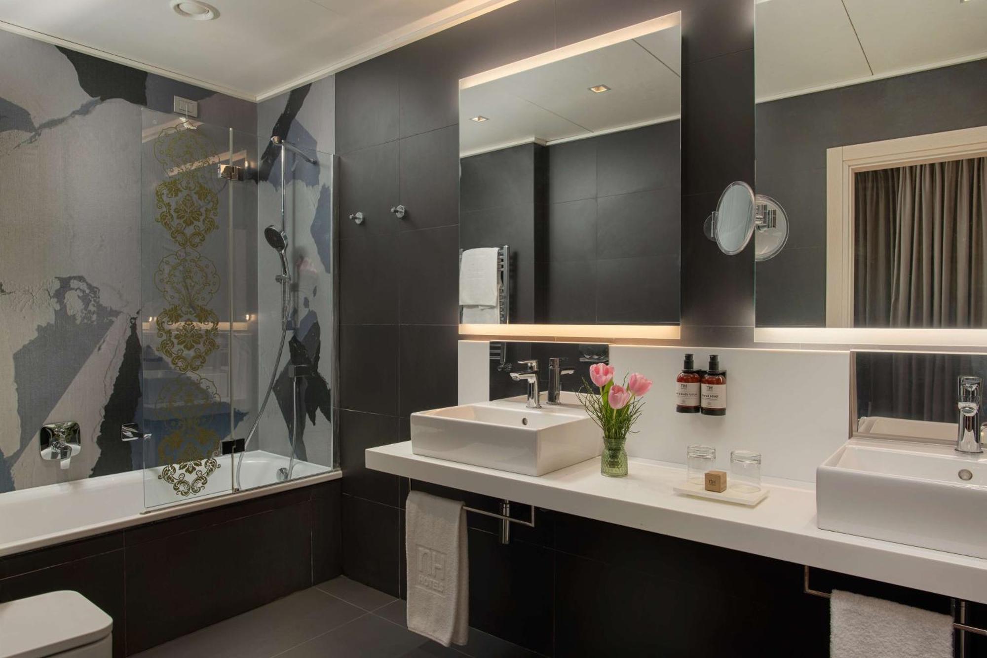 Junior Suite with View and Terrace,1687450434:JPEG