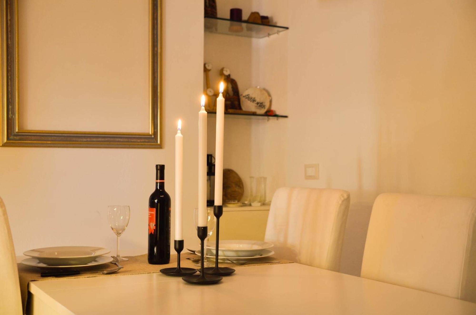 Two-Bedroom Apartment with private parking,1668116971:JPEG