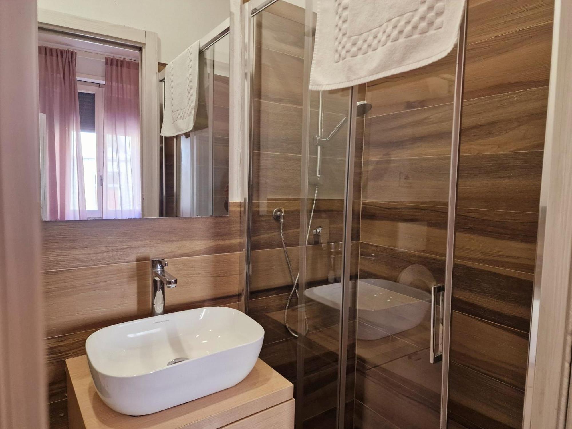 Family Room Private Bathroom