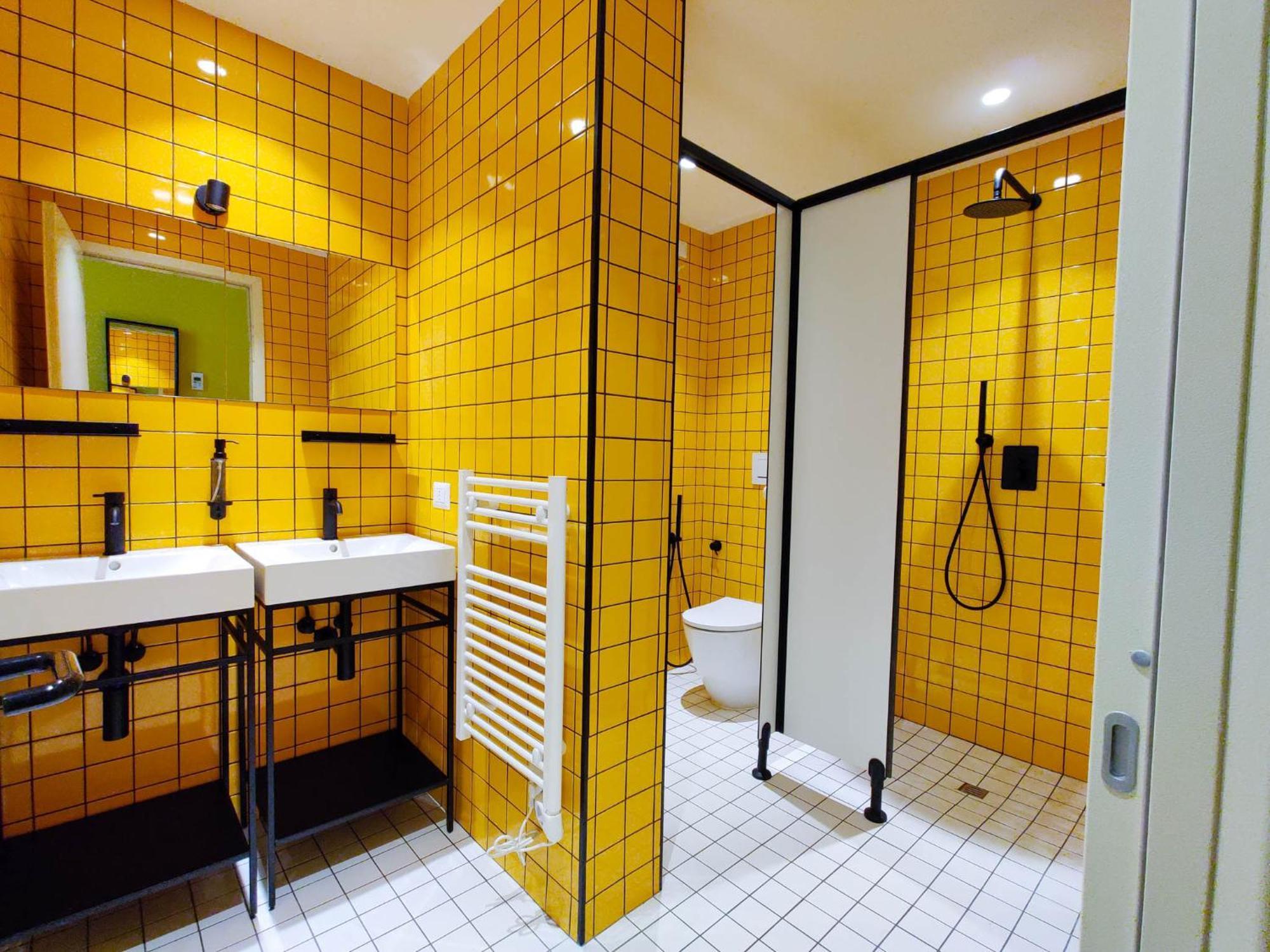 Superior Quadruple Room,1681835340:JPEG