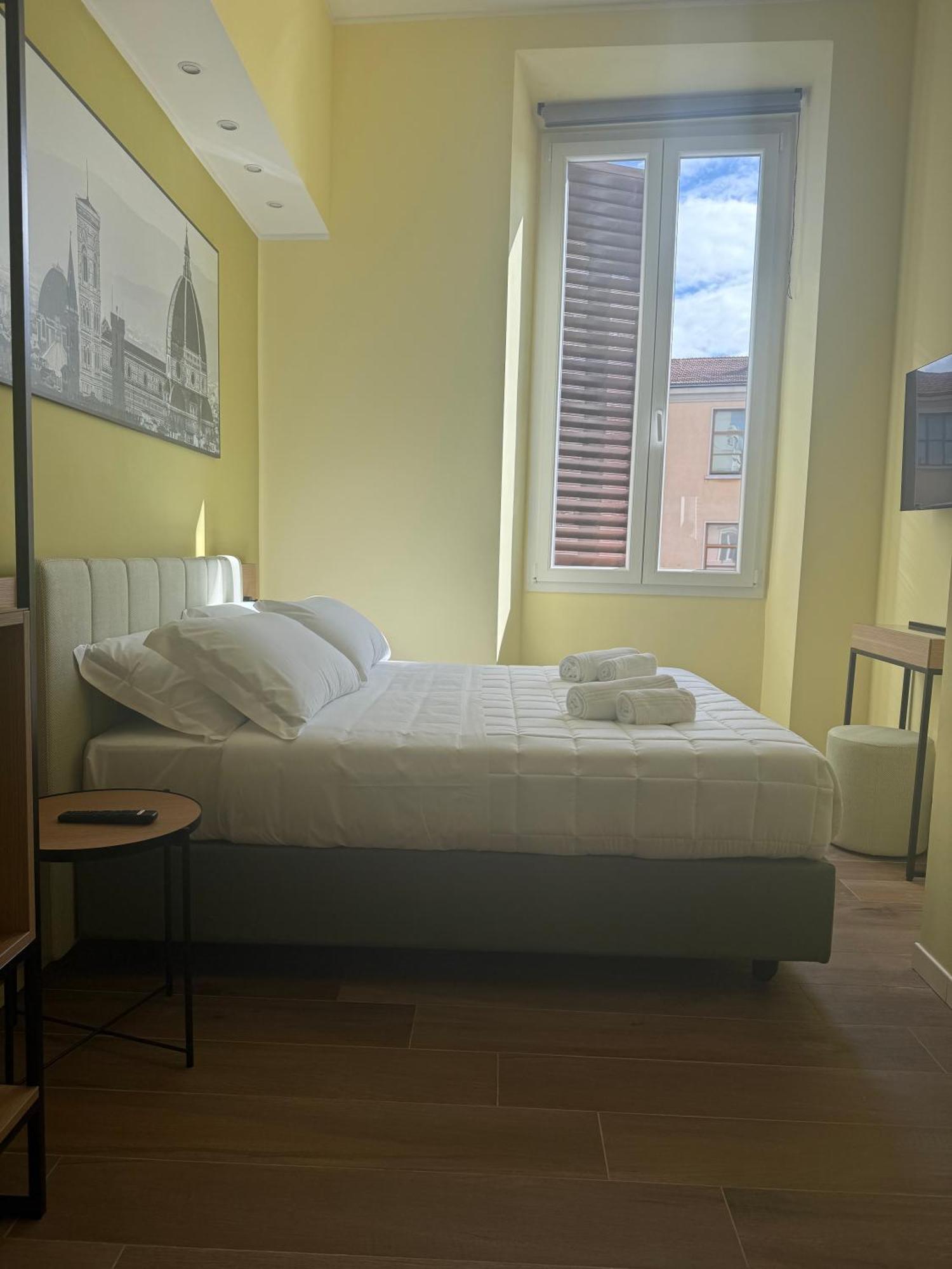 Doppel- oder Zweibettzimmer