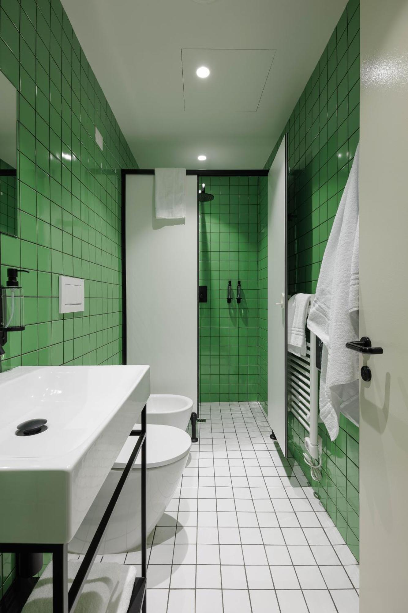 Superior Double or Twin Room,1681835352:JPEG