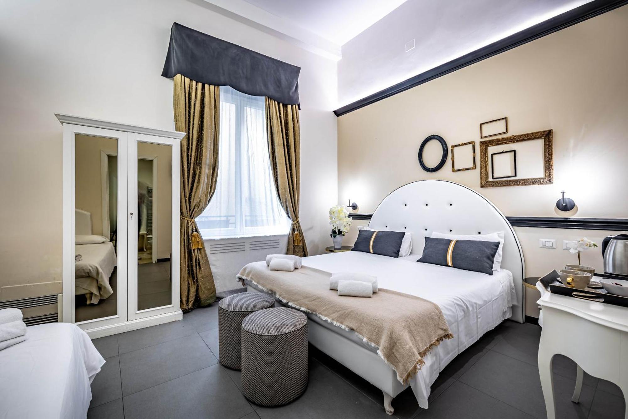 Triple Room