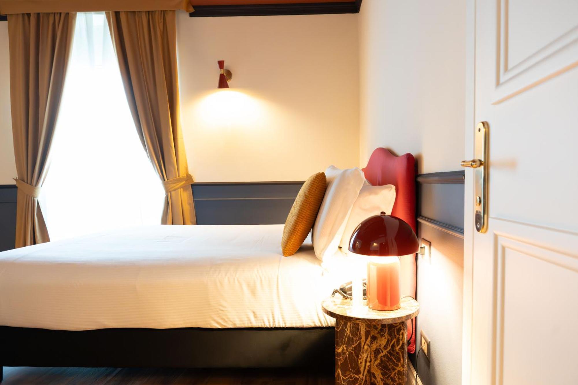 Superior Double Room,1758276641:JPEG