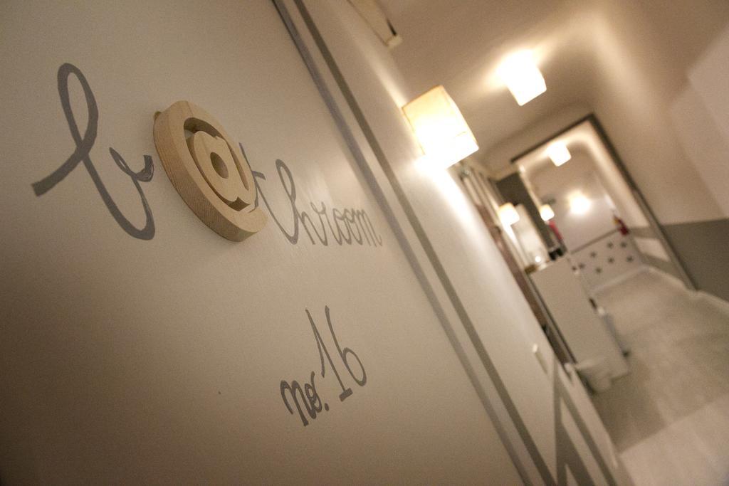 Double Room with Private External Bathroom,1362453665:JPEG