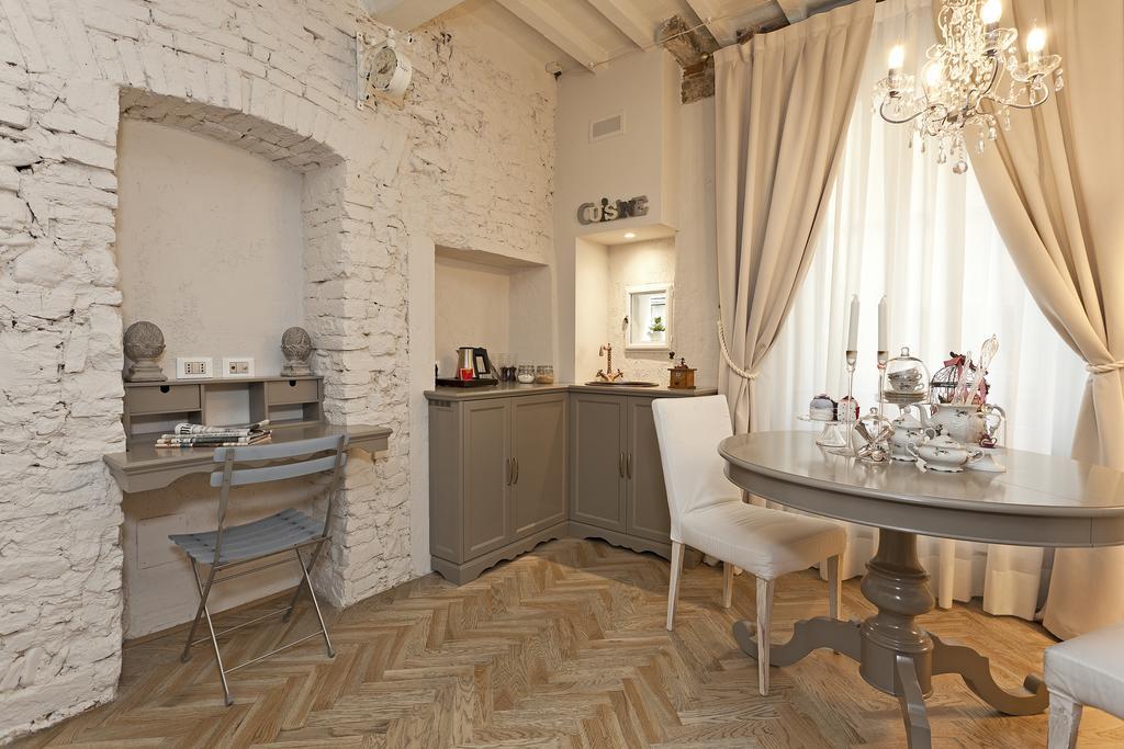 Adenia One-Bedroom Apartment
