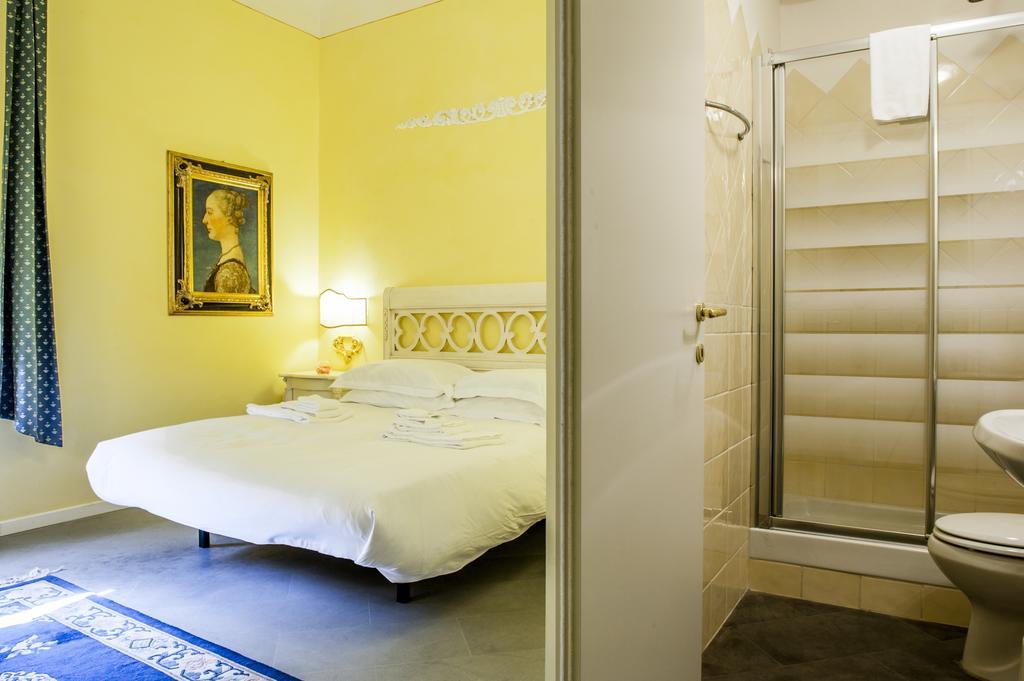 Three-Bedroom Apartment Terrace