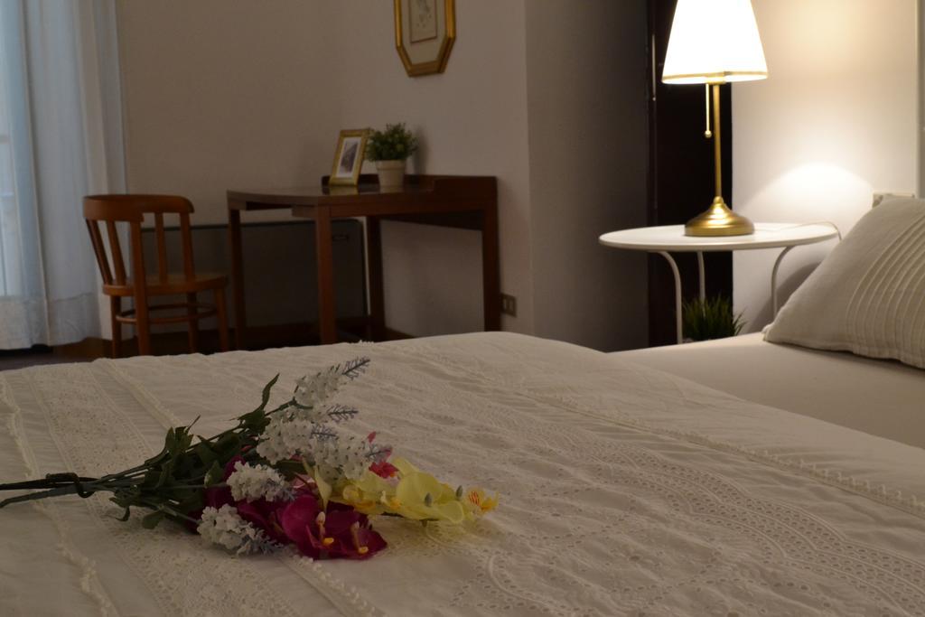 One-Bedroom Apartment Deluxe,215583509:JPEG