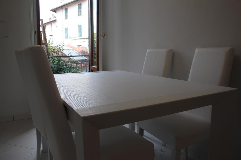 Two-Bedroom Apartment,274201641:JPEG