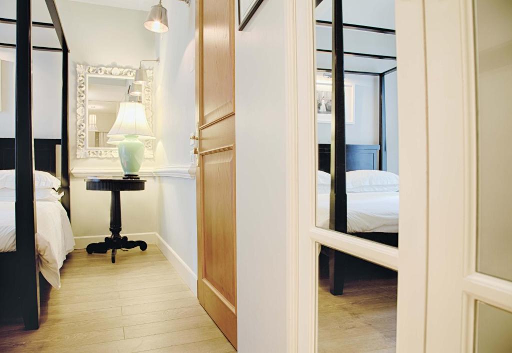 Double Room,109633254:JPEG