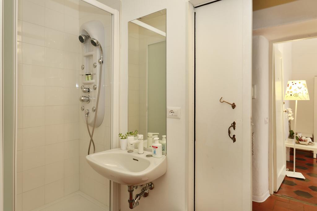 Double or Twin Room with Private External Bathroom