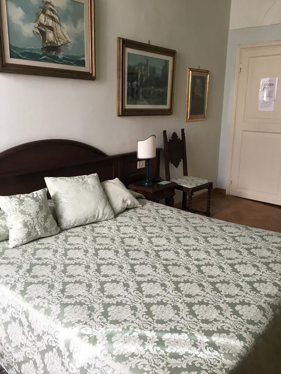 Standard Double or Twin Room,377558878:JPEG