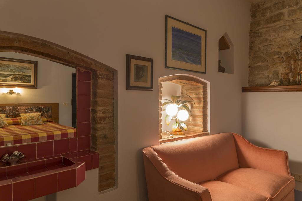 Two-Bedroom Apartment (6 Adults),379643944:JPEG