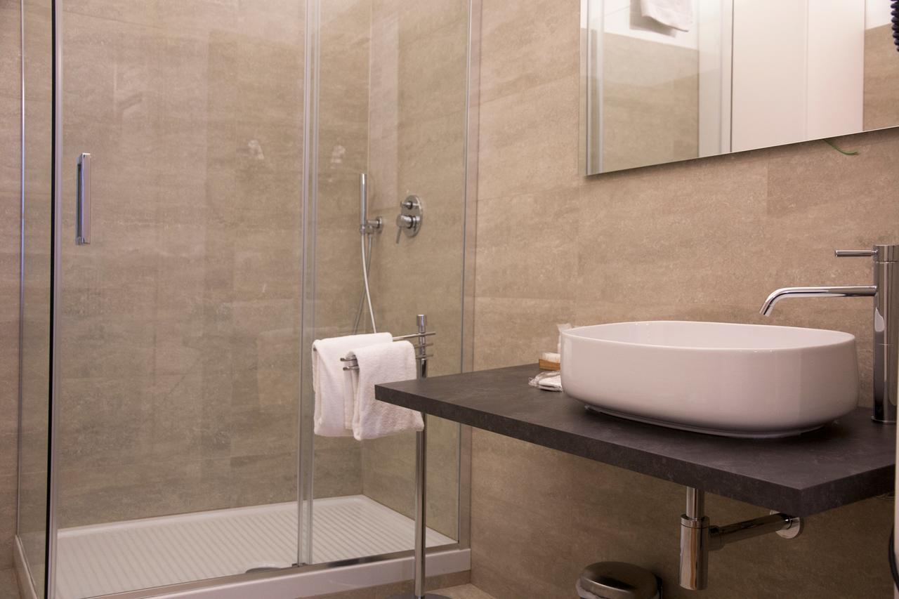 Suite with City View,547499661:JPEG