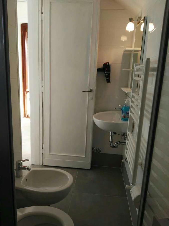 Double Room Private Bathroom