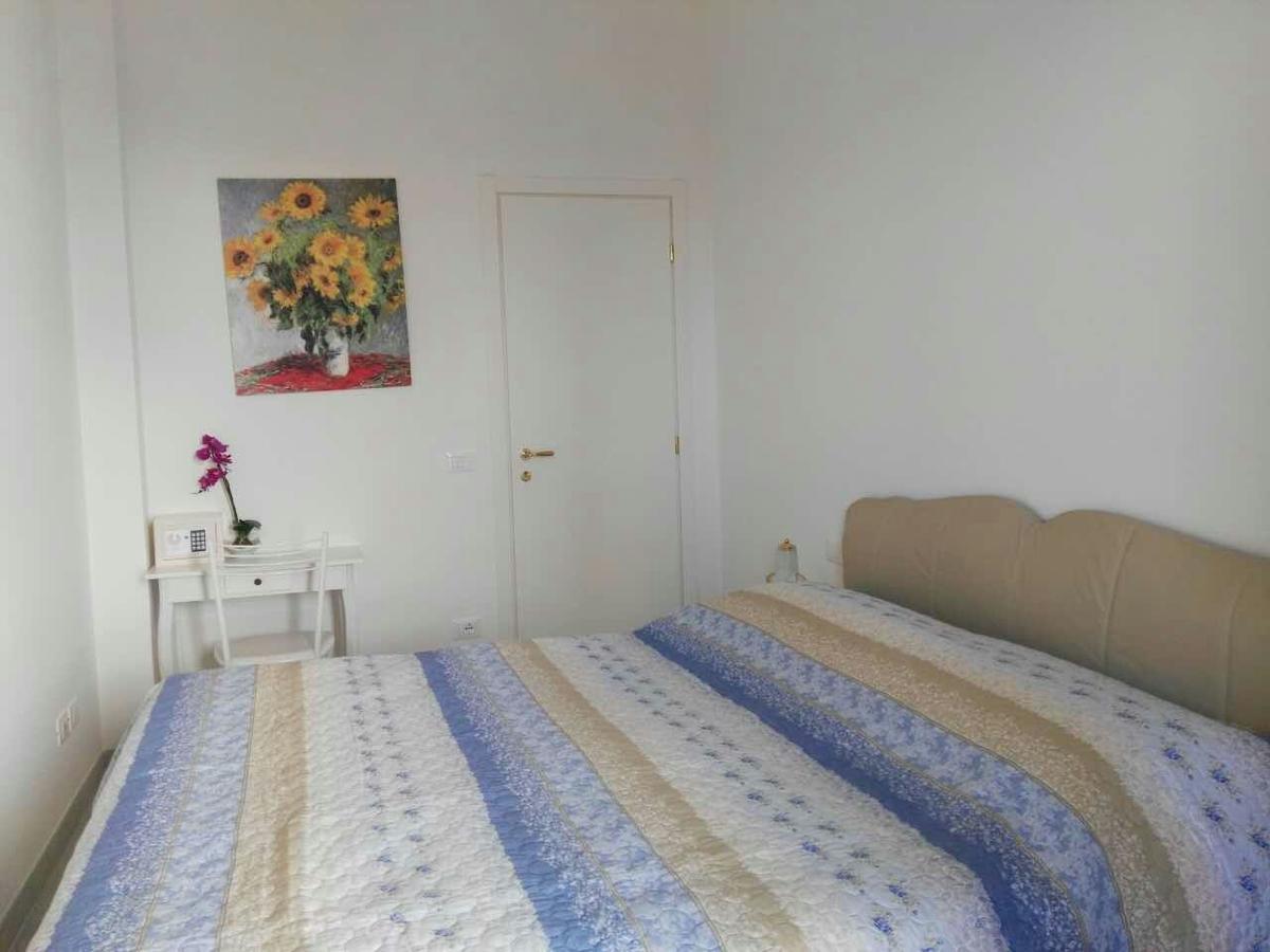 Superior Single Room Private Bathroom