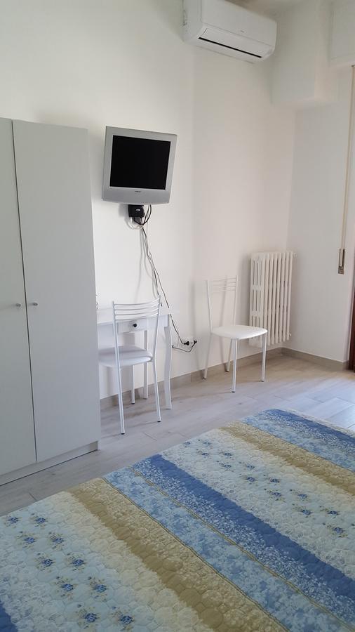 Double or Twin Room Private Bathroom