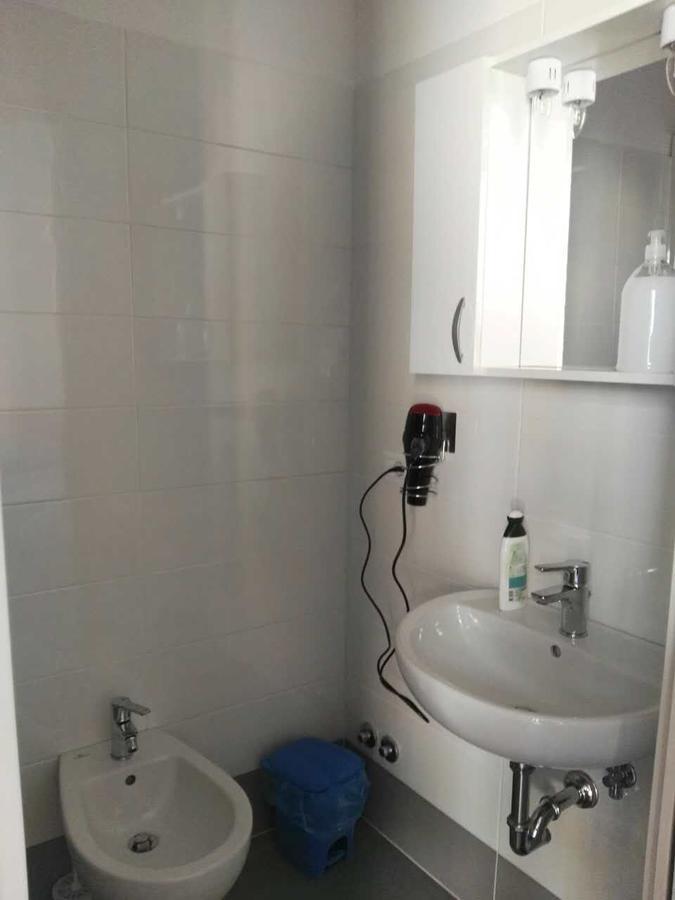 Superior Single Room Private Bathroom