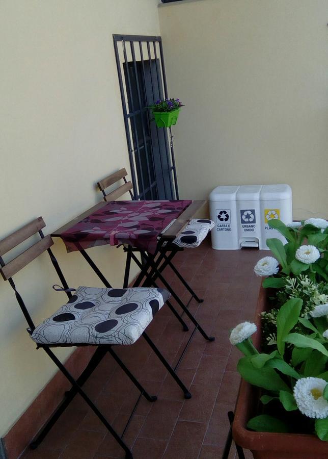 Apartment with Balcony,663021426:JPEG