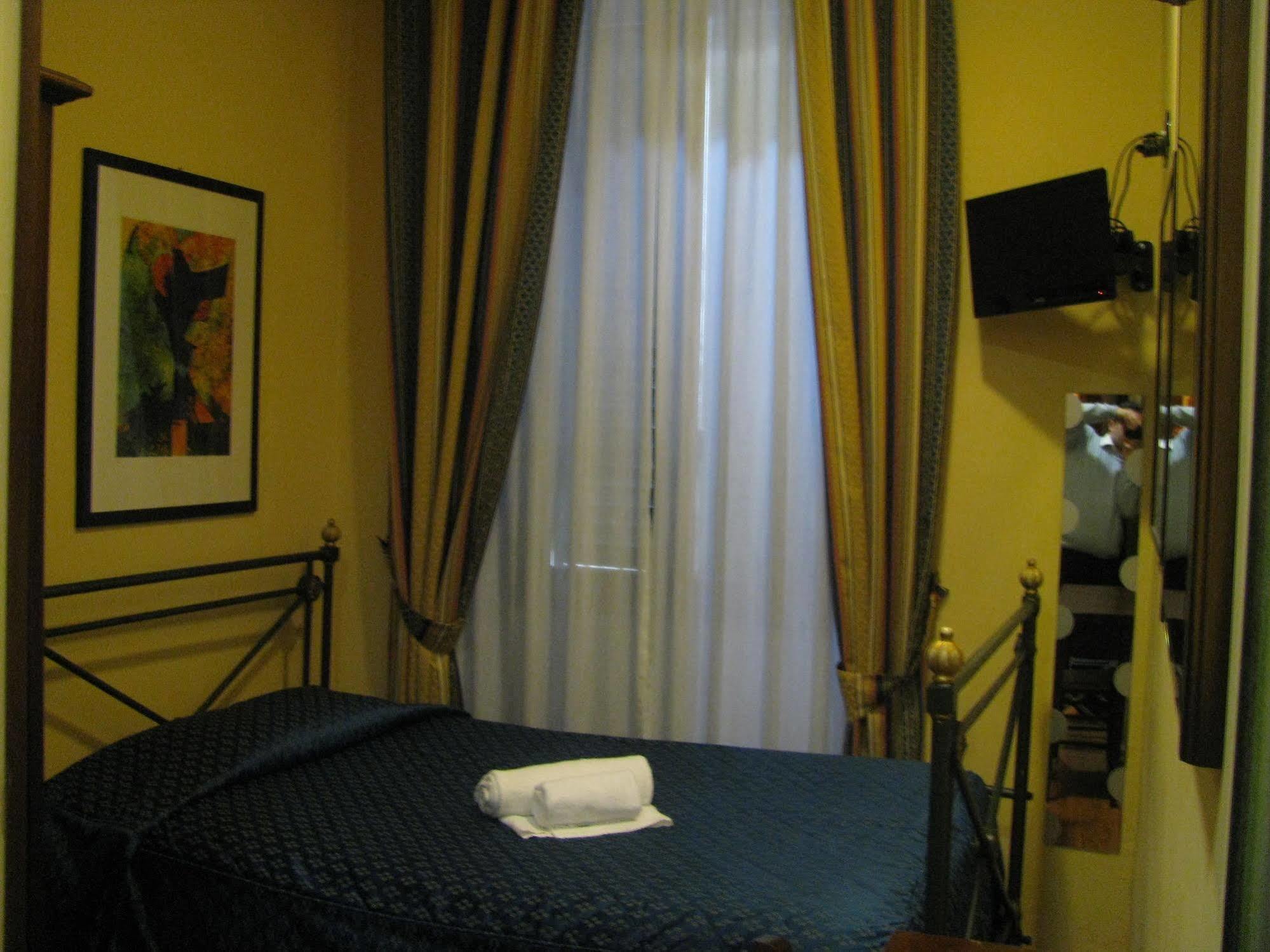 Single Room