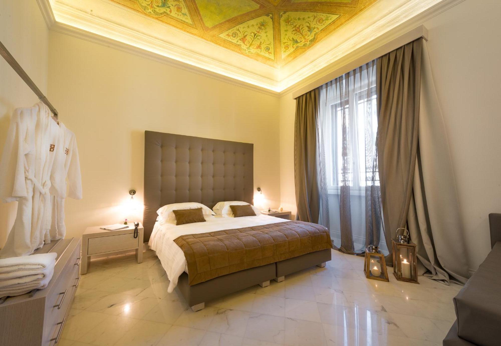 Chambre Double ou Lits Jumeaux Deluxe Supérieure