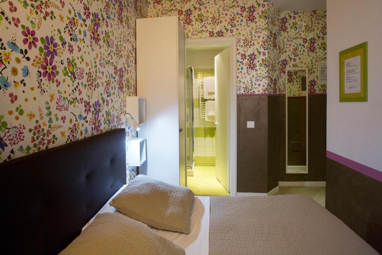 Zimmer mit Queensize-Bett