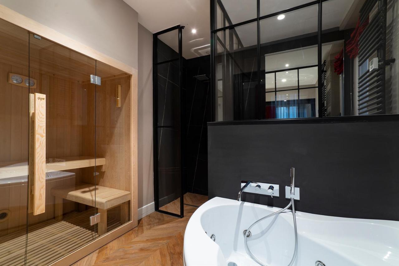 Suite Spa Bath Sauna