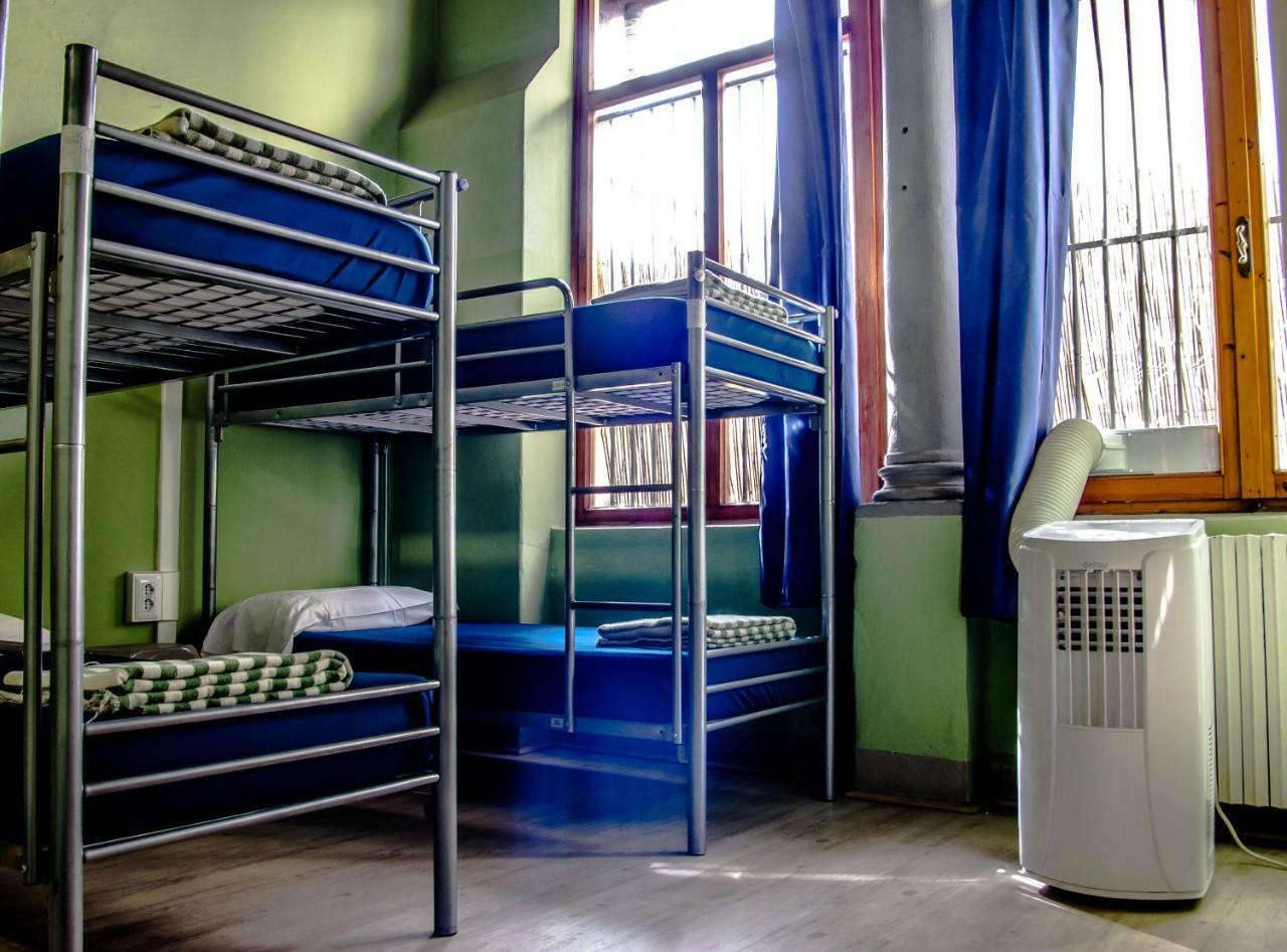 Bed 10-Bed Mixed Dormitory Room