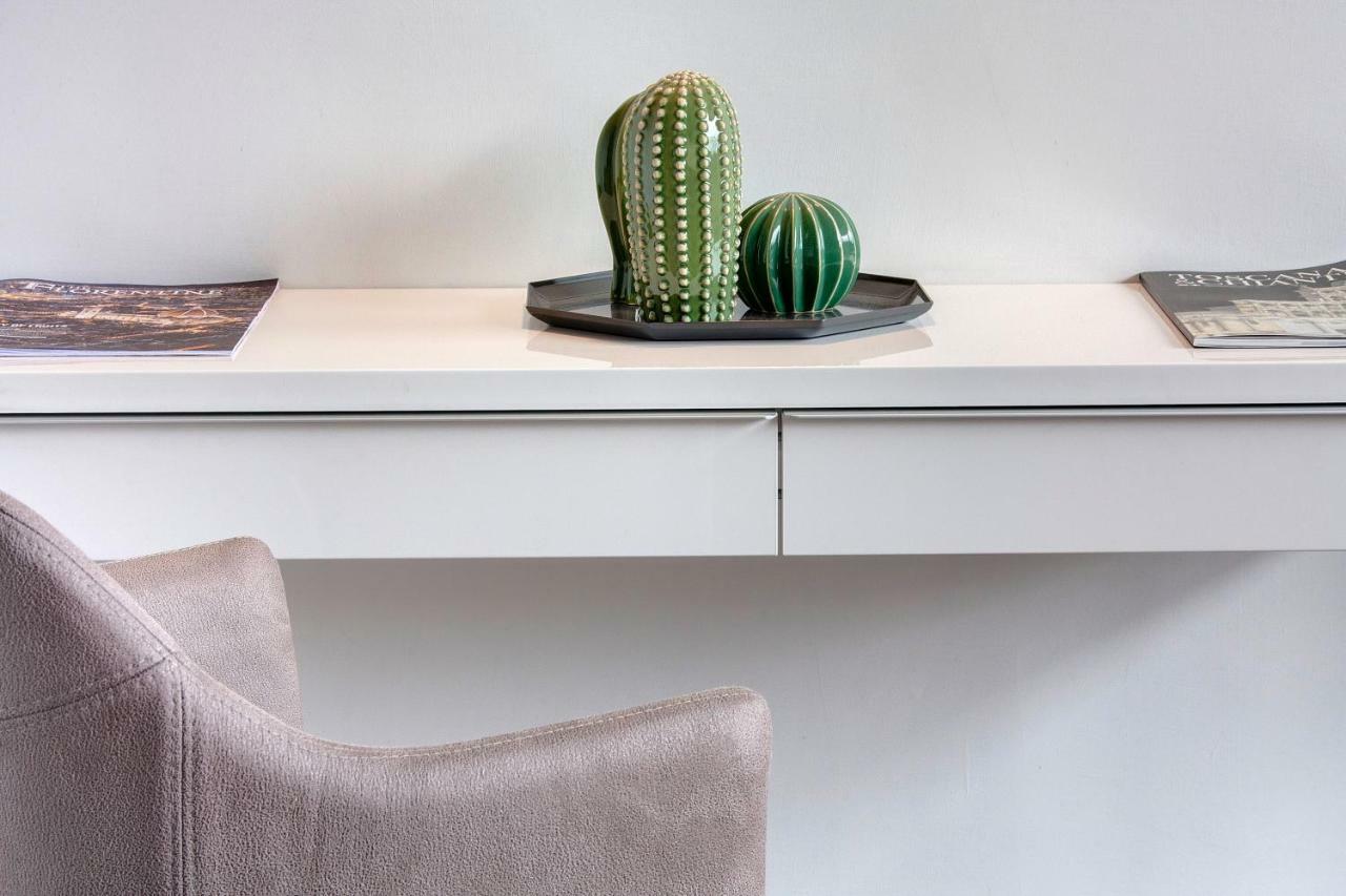 Apartment,853244564:JPEG