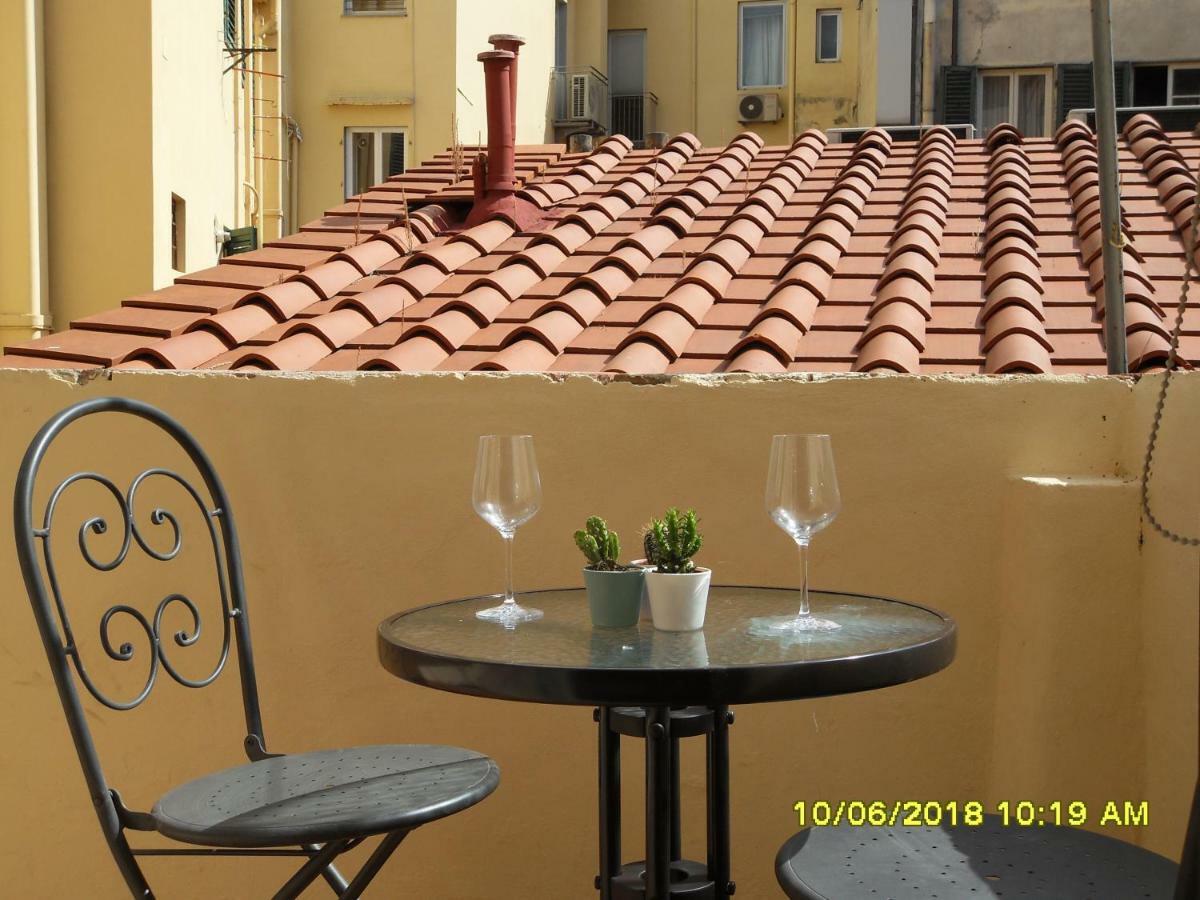 One-Bedroom Apartment,859376456:JPEG