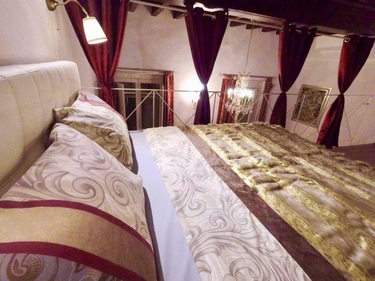 Apartment,860117795:JPEG