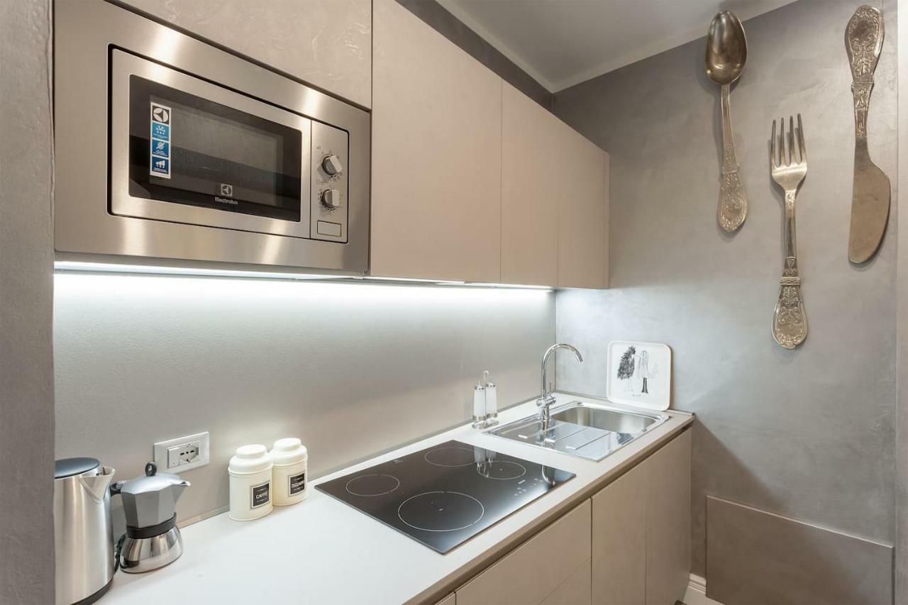 One-Bedroom Apartment,888142843:JPEG